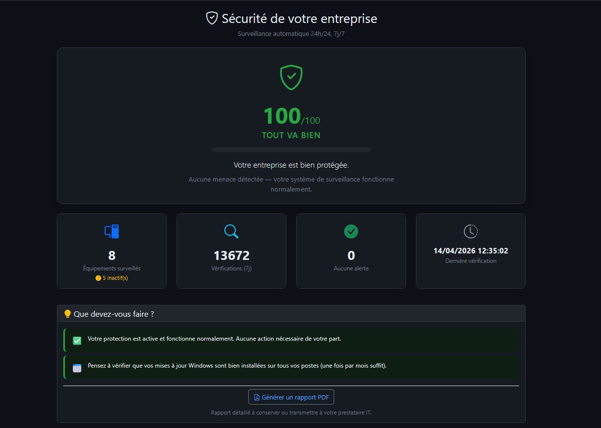 Tableau de bord simplifié — score de sécurité 100/100 avec résumé des équipements surveillés et recommandations